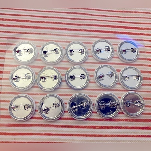 15 NEW PRIDE RAINBOW PEACE LOVE EQUALITY PINS - Picture 2 of 2